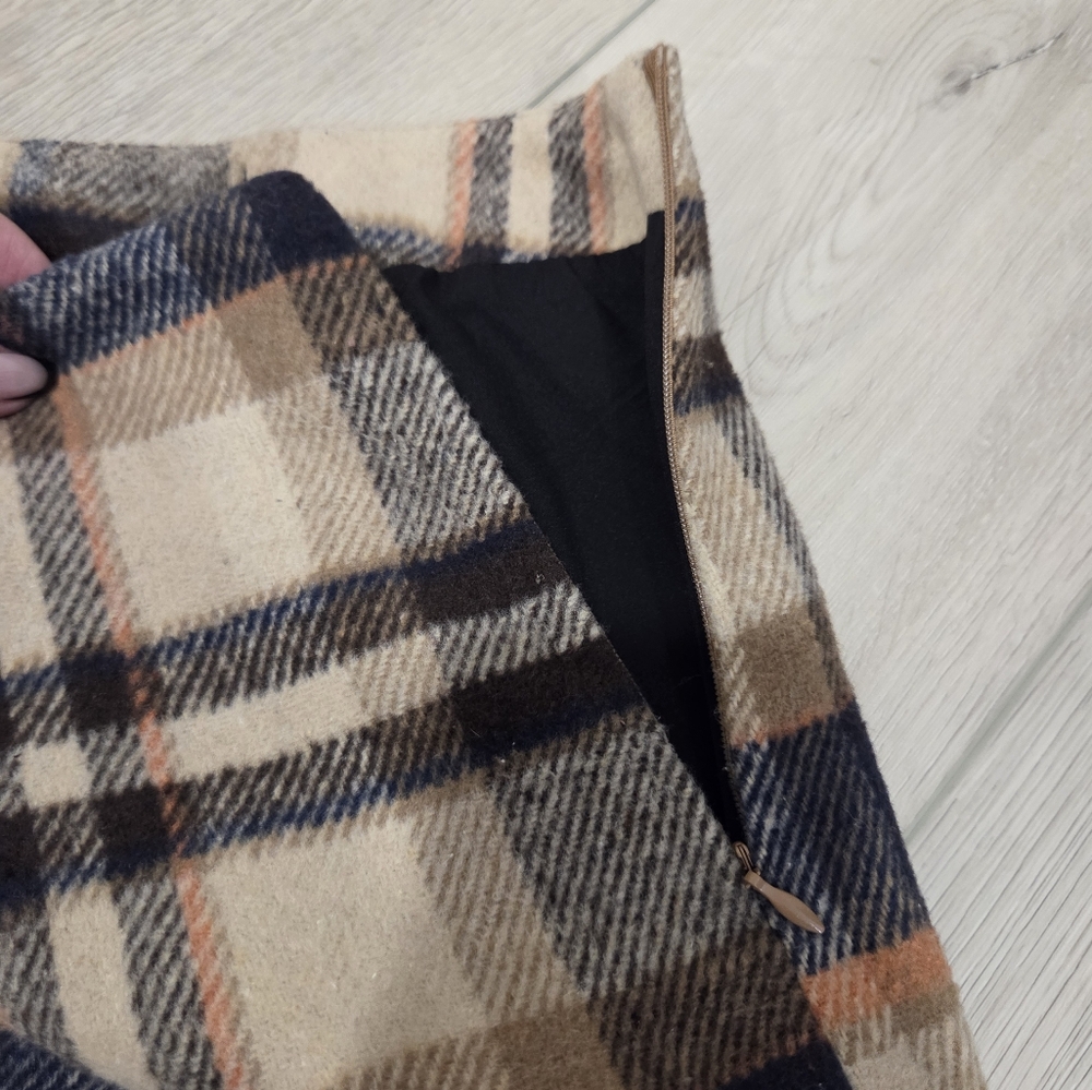 Plaid Wool Blend Skirt - Navy and Tan - Picture 3 of 5